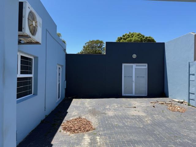 Commercial Property for Sale in Newton Park Eastern Cape